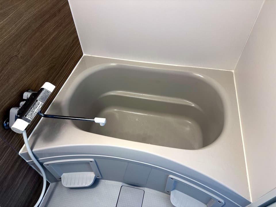 Washer & bathroom